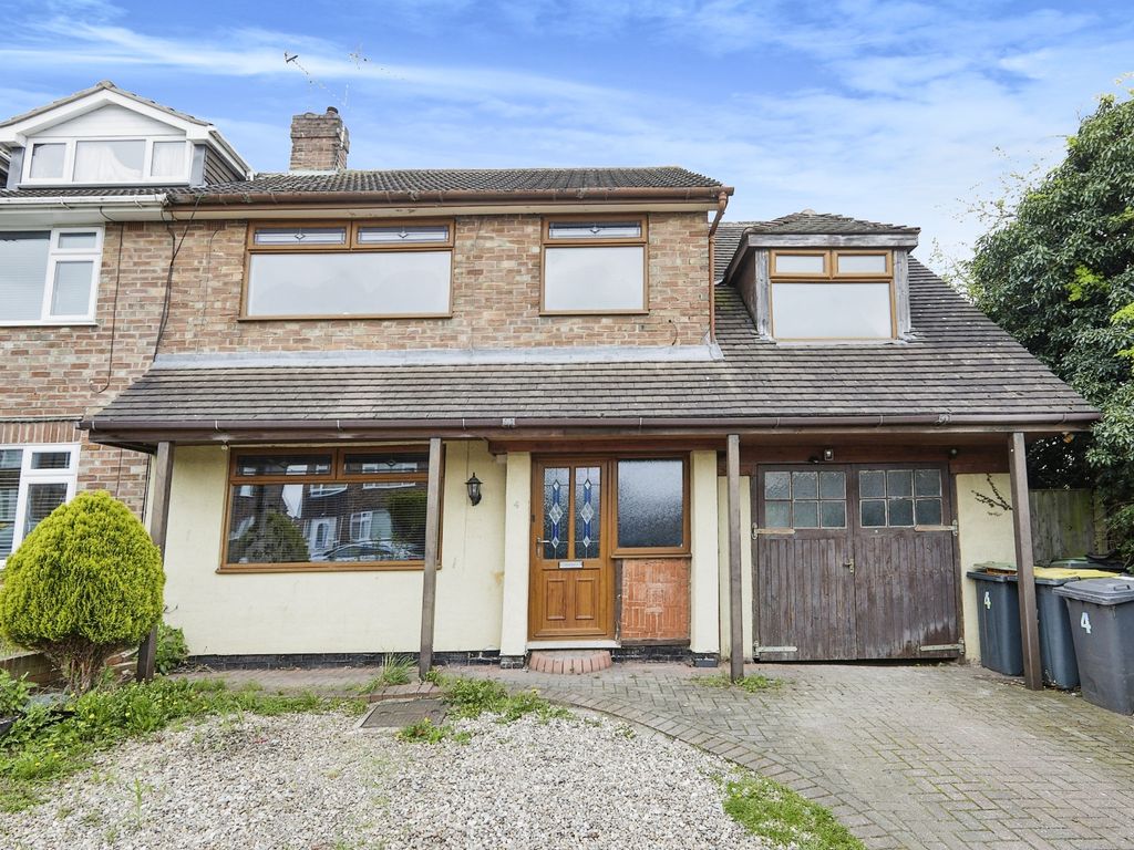 4 bed semidetached house for sale in Spinney Rise, Toton, Nottingham