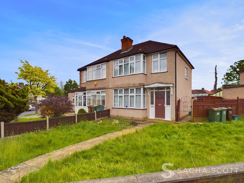 3 bed semidetached house for sale in Windsor Avenue, Cheam SM3, £