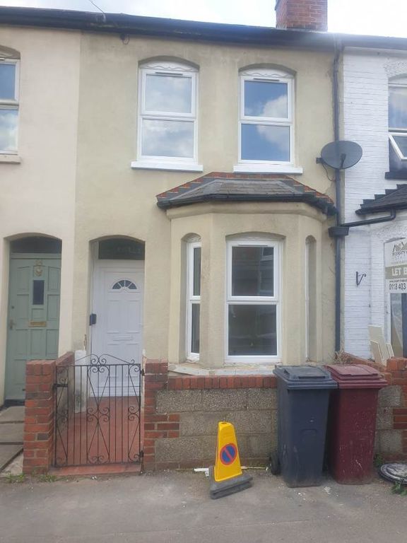 3 bed terraced house to rent in Belmont Road, Reading RG30 Zoopla