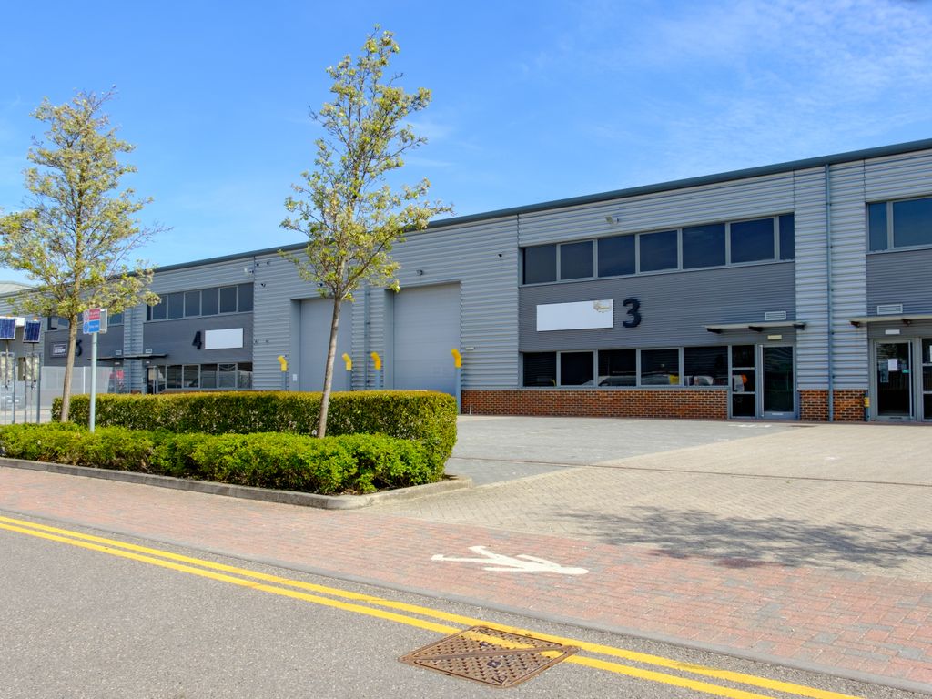 Industrial to let in Unit 3, J4, Camberley GU15 Zoopla