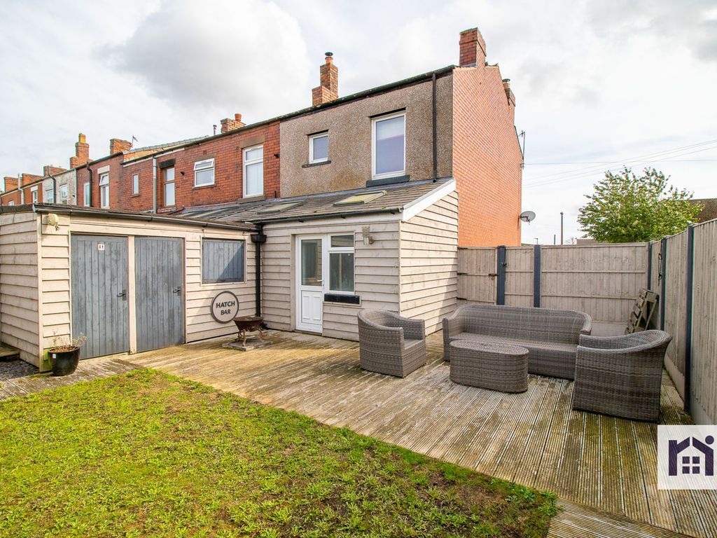 3 bed end terrace house for sale in Chapel Lane, Coppull PR7, £195,000