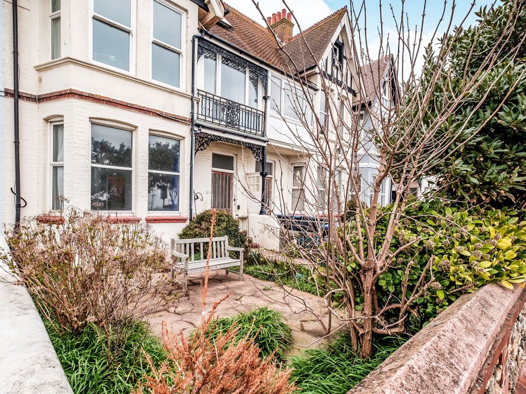 2 bed flat to rent in The Broadway, Brighton Road, Worthing BN11 Zoopla