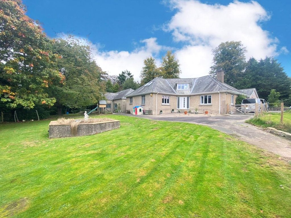 5 bed detached house for sale in Down Road, Tavistock PL19 Zoopla