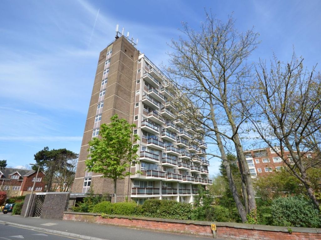 2 bed flat to rent in Leith Towers, Grange Vale, Sutton SM2 Zoopla