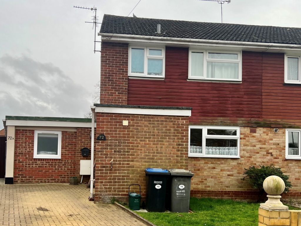 4 bed semidetached house for sale in Ongar Place, Addlestone, Surrey KT15 Zoopla