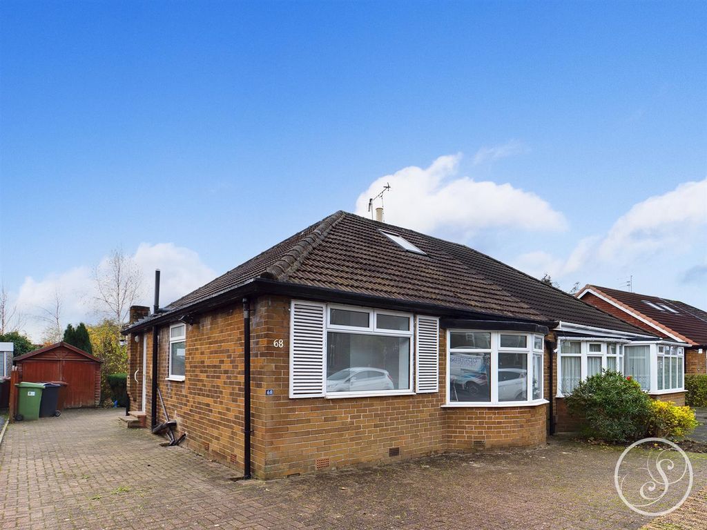3 bed semidetached bungalow to rent in High Moor Crescent, Moortown