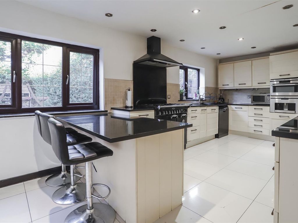 4 bed property for sale in Bridgefield Drive, Bury BL9, £480,000 Zoopla