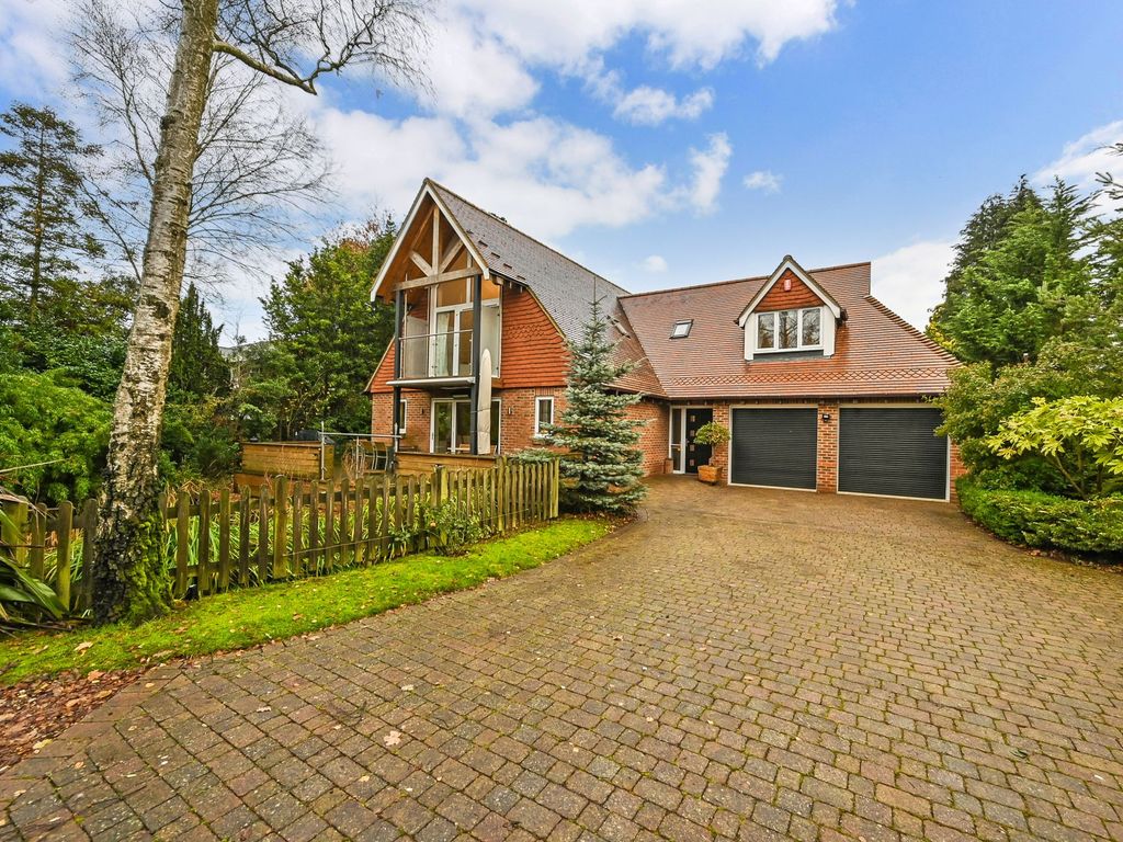 4 bed detached house for sale in Woodchurch Road, Tenterden TN30 Zoopla