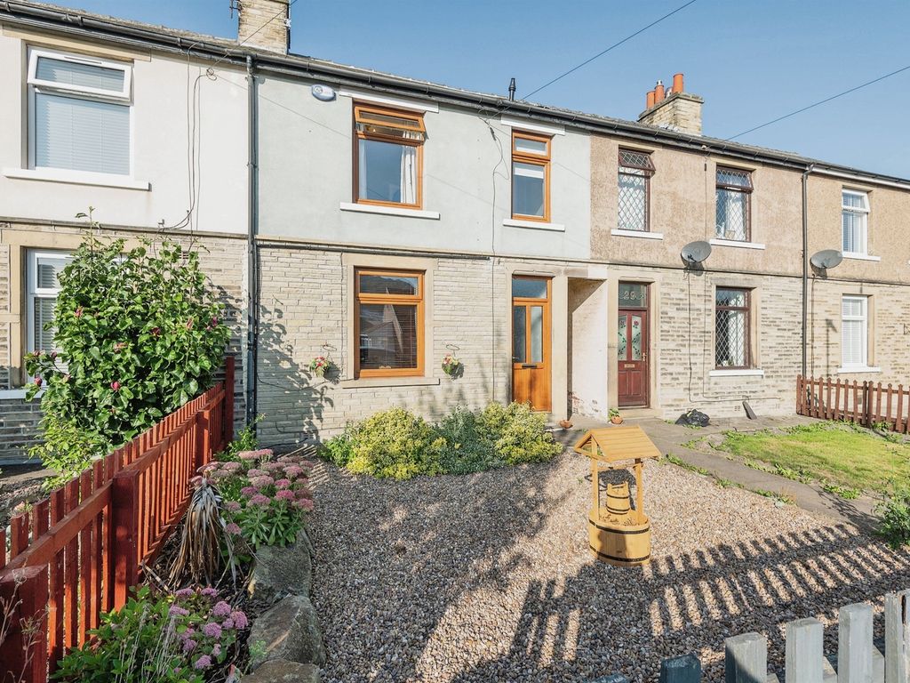 3 bed terraced house for sale in Cross Green Road, Dalton, Huddersfield