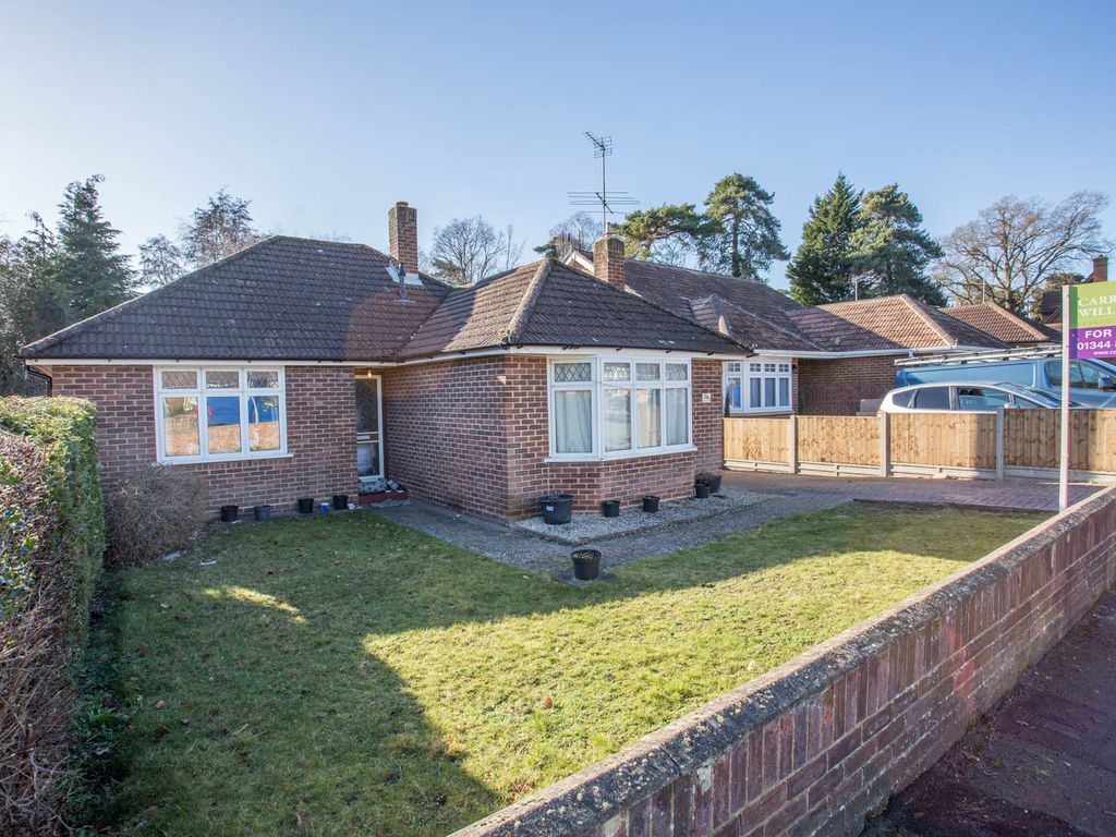 3 bed bungalow for sale in Blackmoor Wood, Ascot, Berkshire SL5 Zoopla