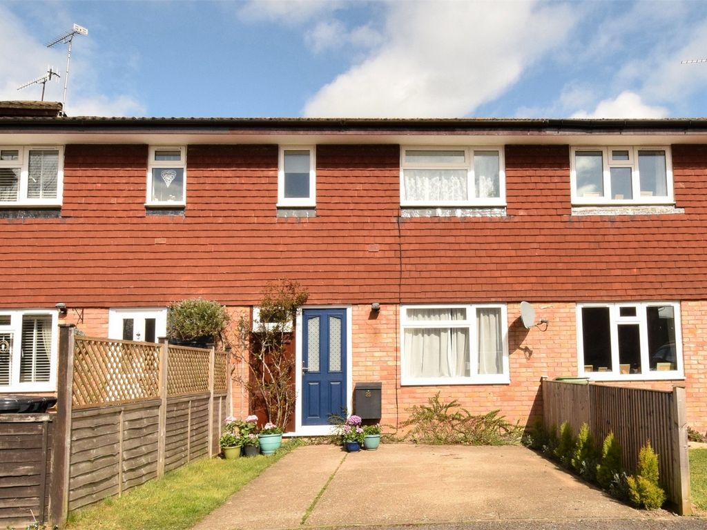 3 bed terraced house for sale in 25 Norman Close, Kemsing, Kent TN15