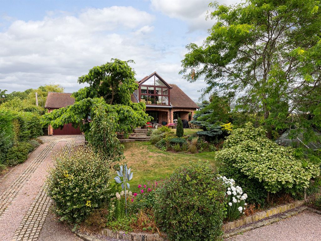 4 bed detached house for sale in Beeston Brook, Tiverton, Tarporley CW6, £685,000 Zoopla