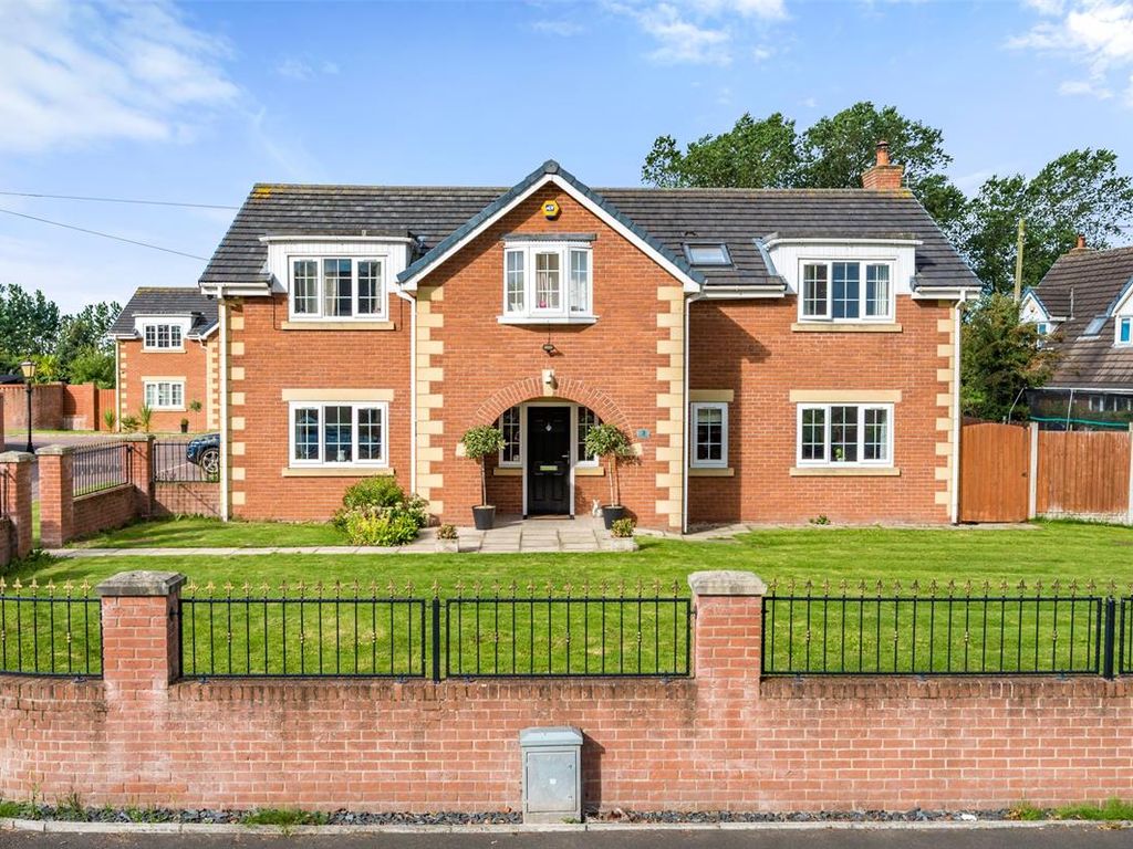 5 bed detached house for sale in Bracken Gardens, Burscough, Ormskirk