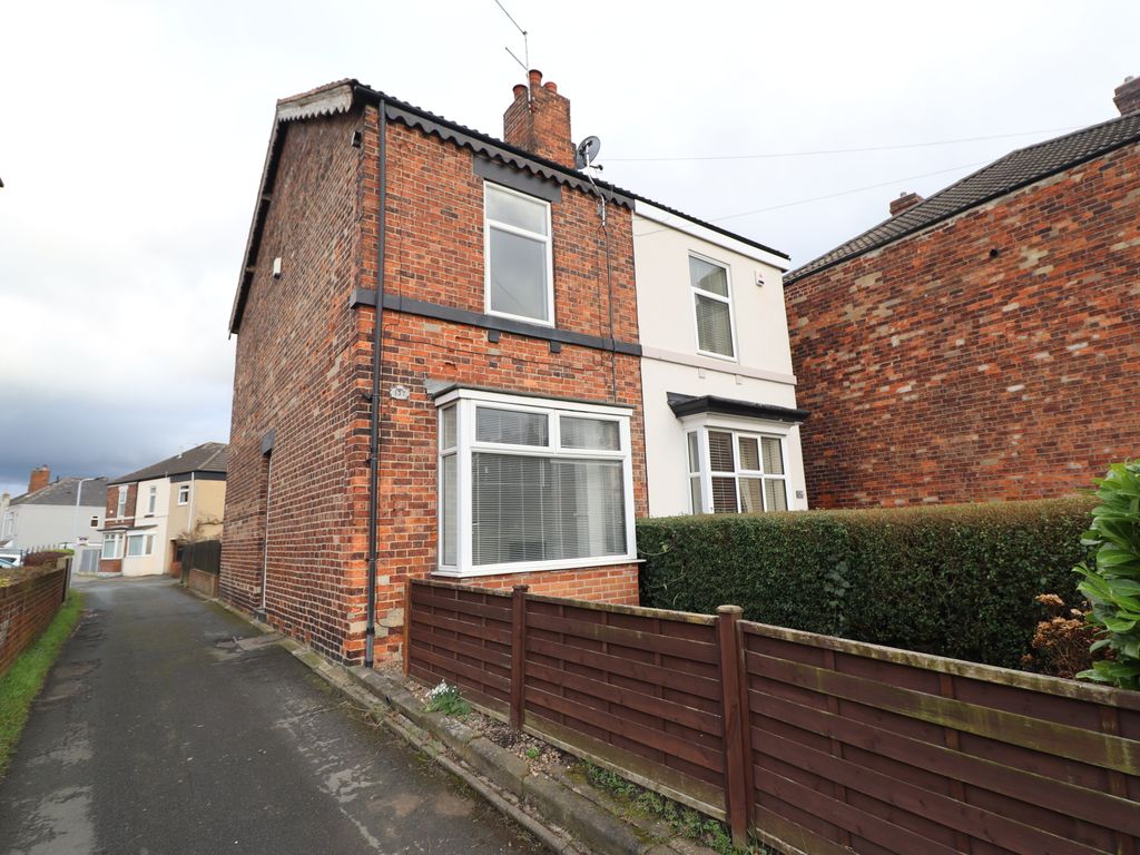 2 bed semidetached house to rent in Fitzwilliam Street, Swinton
