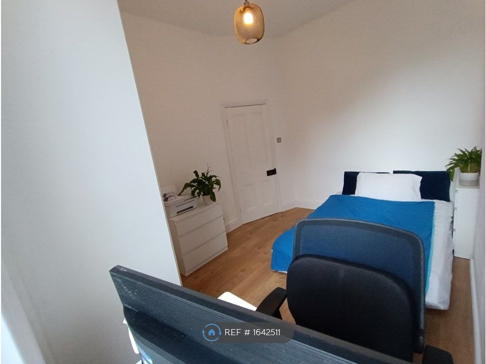 2 bed flat to rent in Rainham Road, London NW10 Zoopla