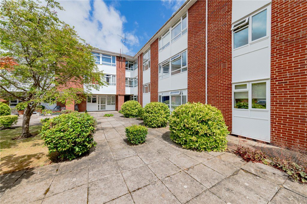 Crescent Road, Wokingham, Berkshire RG40  
