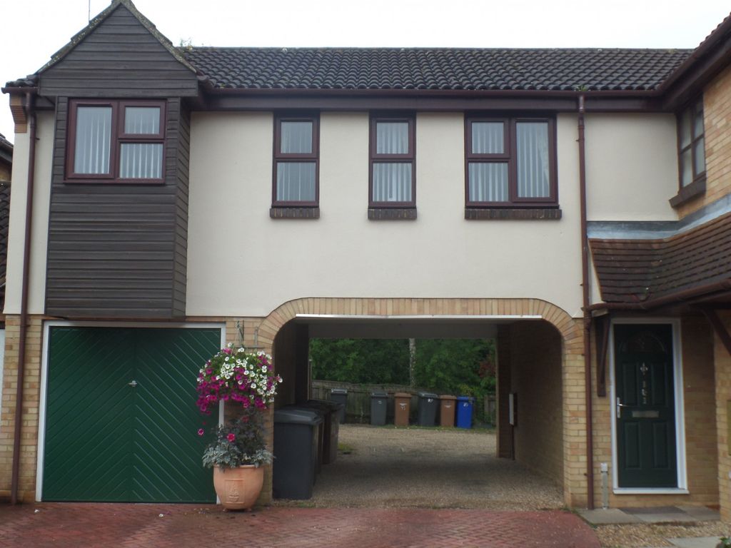 1 bed to rent in Codling Road, Bury St. Edmunds IP32, £795