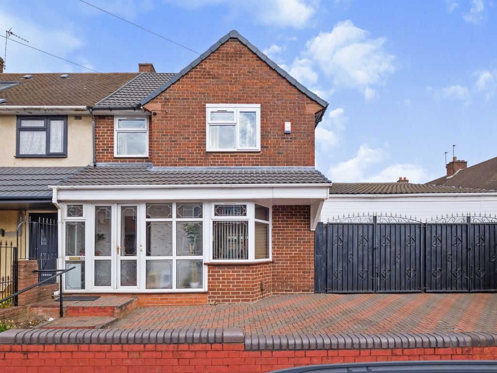 4 bed end terrace house for sale in Sycamore Road, Handsworth