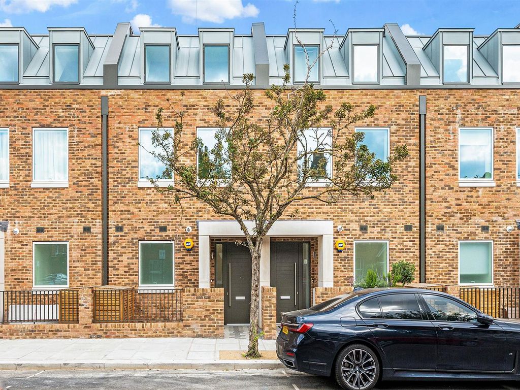 Caird Street, West Kilburn, London W10  