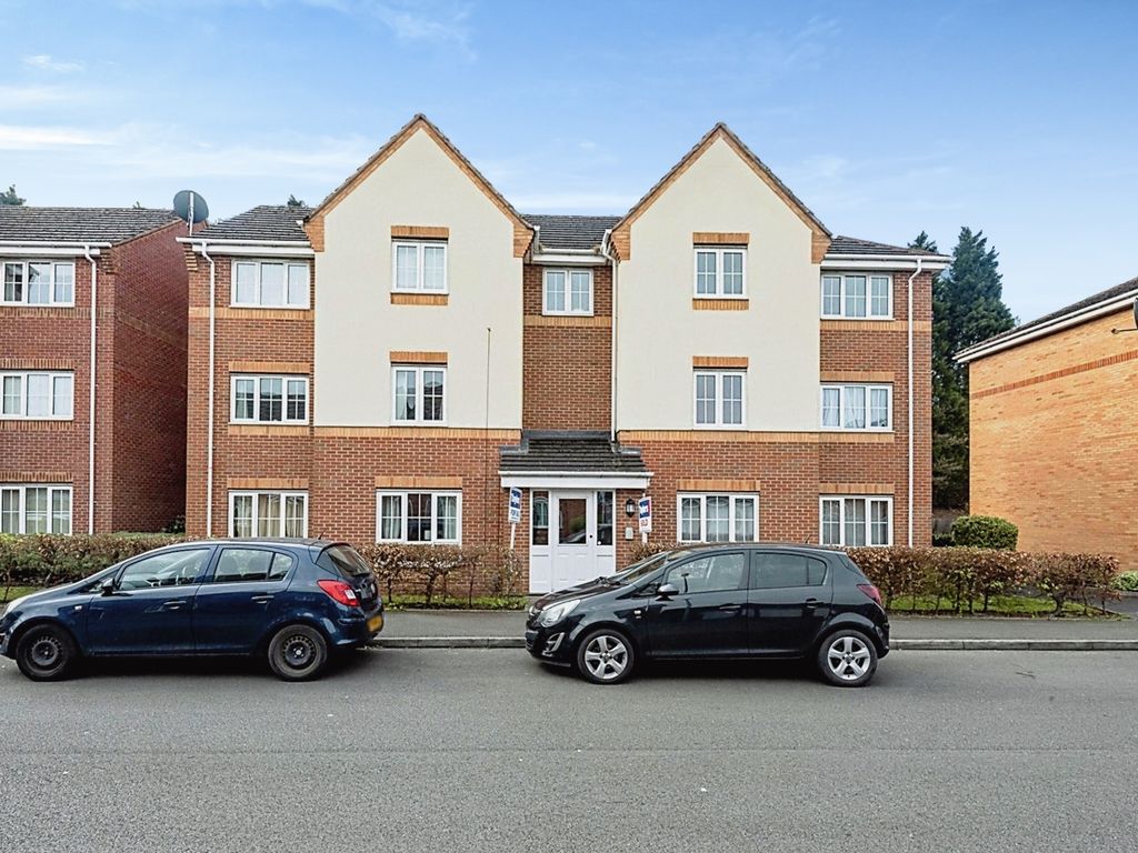 2 bed flat for sale in Unitt Drive, Cradley Heath B64, £120,000 Zoopla