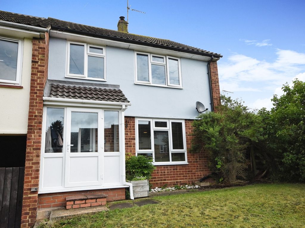 3 bed end terrace house for sale in Highfields, Great Yeldham, Halstead