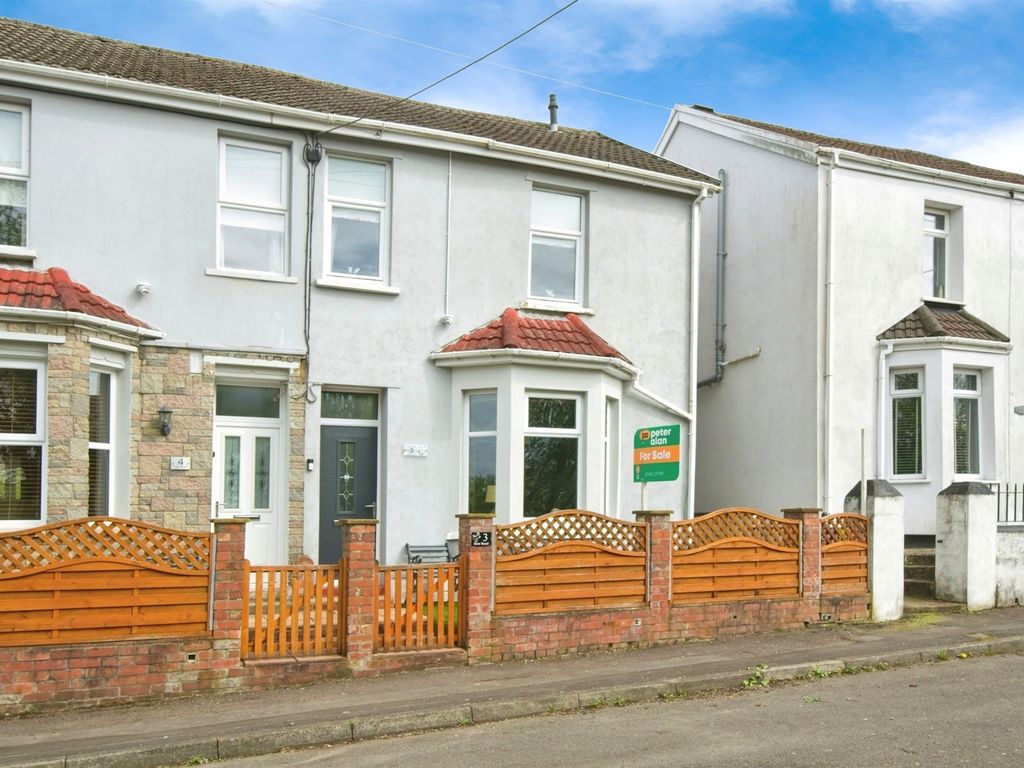 3 bed semidetached house for sale in New Road, Fleur De Lys, Blackwood