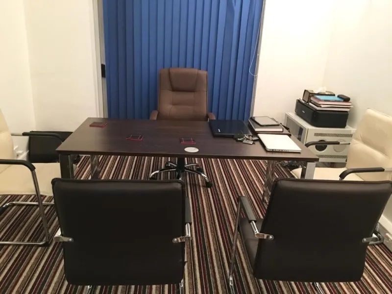 Office to let in Carlton Drive, Ilford IG6, Ig1, Ig5.Ig3, Ig2,, £6,900