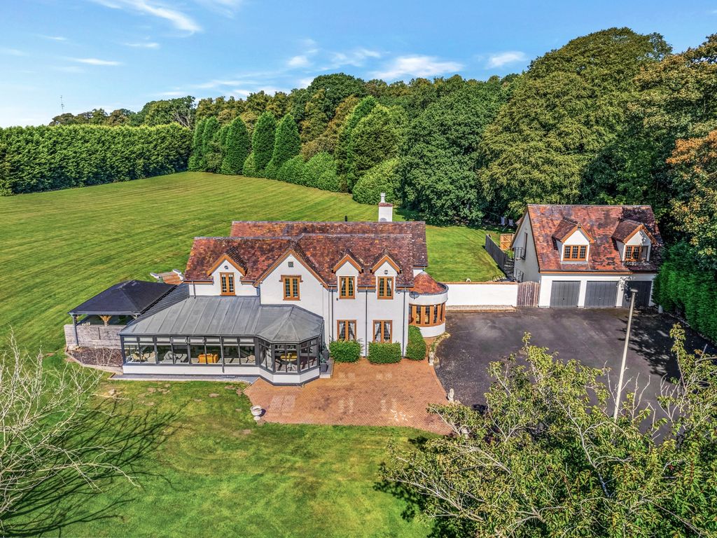 4 bed detached house for sale in Himley Lane, Himley, Dudley DY3, £