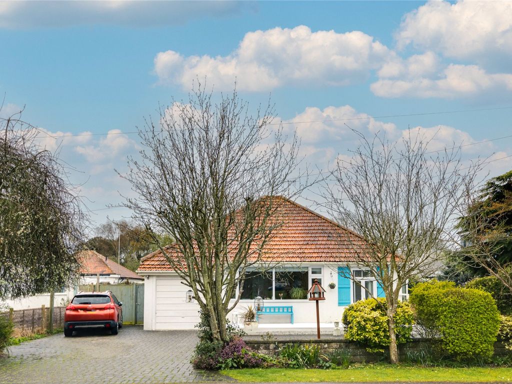 2 bed bungalow for sale in Little Paddocks, Ferring, Worthing BN12 Zoopla