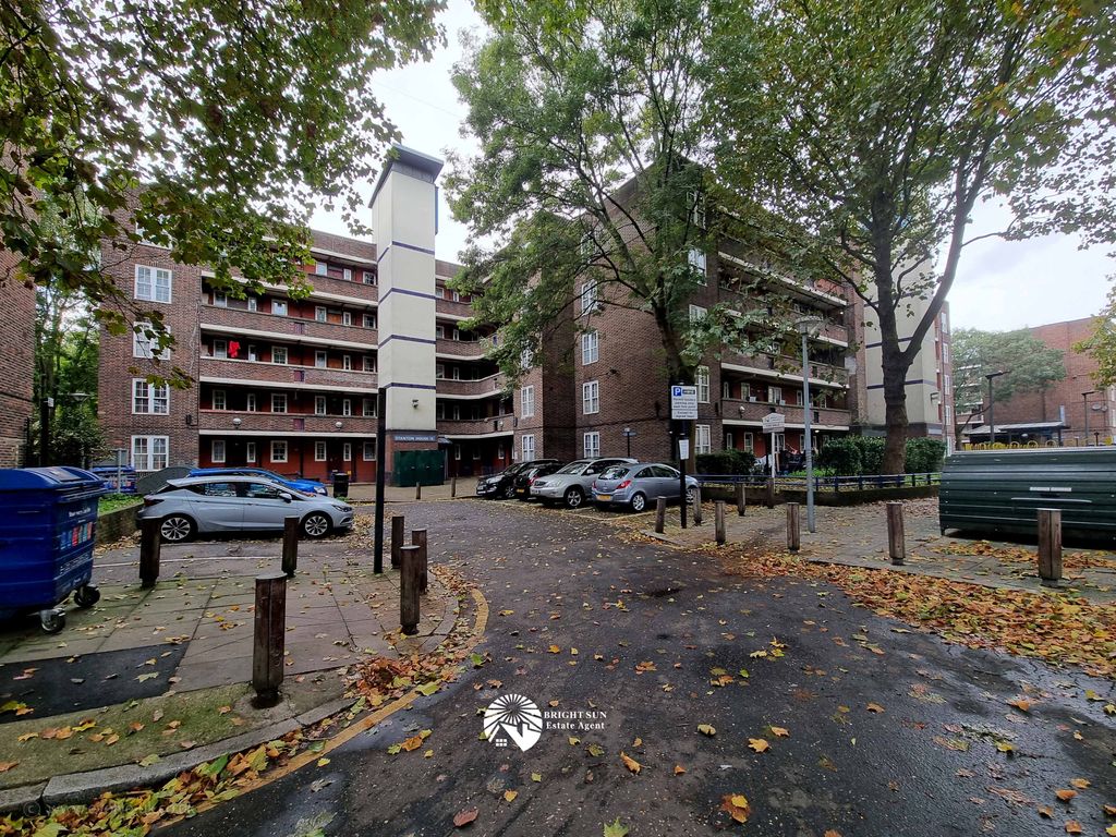 4 bed flat to rent in Stanton House, Thames Street, Greenwich SE10 Zoopla