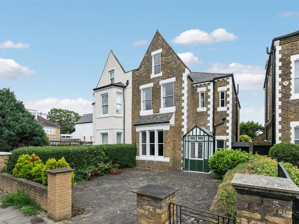 6 bed semidetached house for sale in Grove Park Gardens, London W4, £