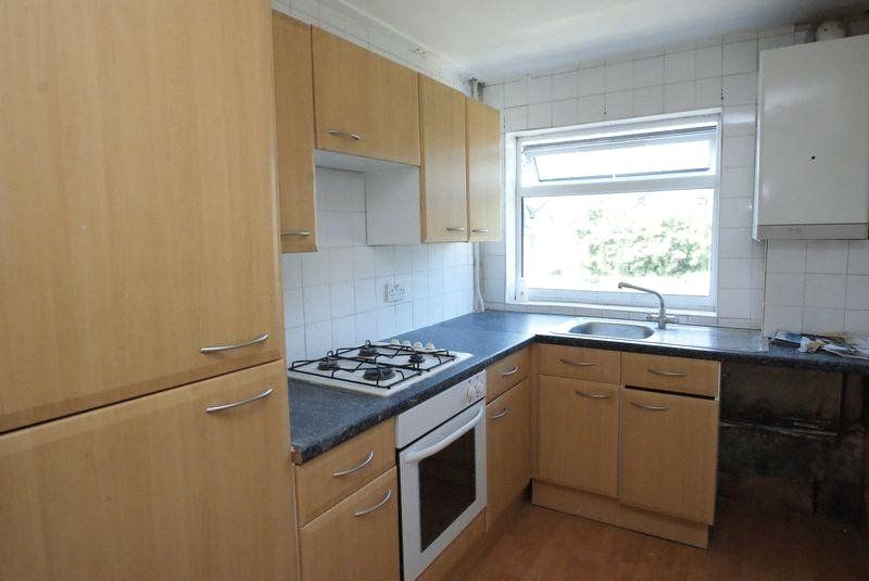 1 bed flat for sale in Dukes Avenue, Grays, Essex RM17, £110,000 Zoopla