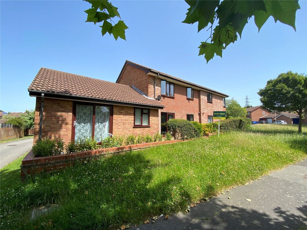 1 bed flat for sale in Godmanston Close, Canford Heath, Poole, Dorset