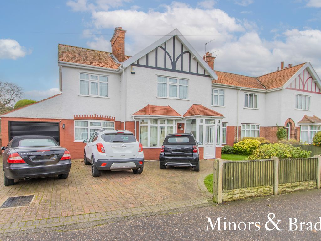 Balmoral Avenue Great Yarmouth NR30