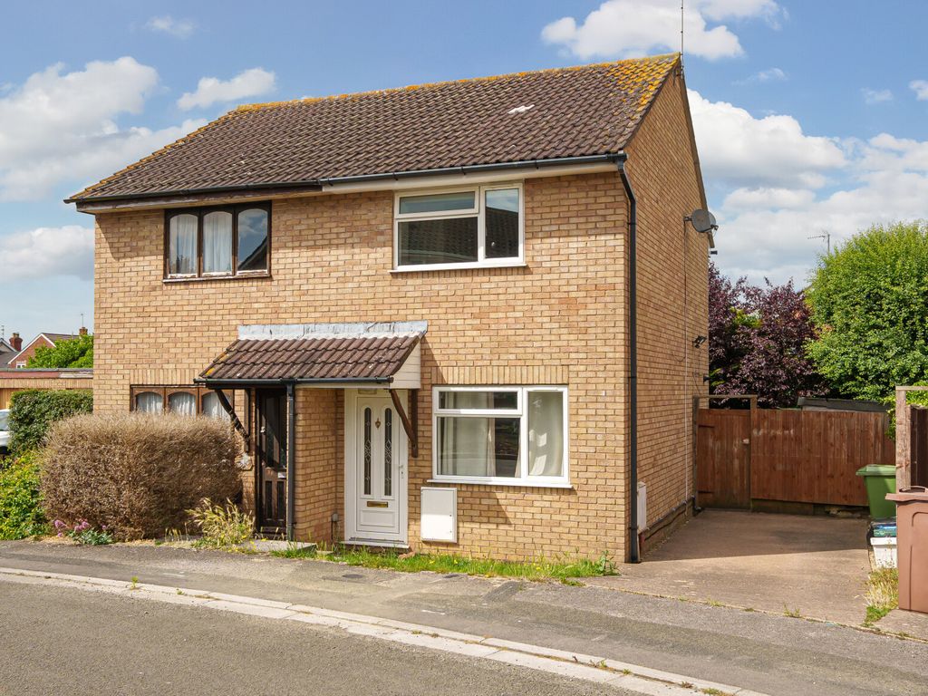 2 bed semidetached house for sale in Springfield Close, The Reddings