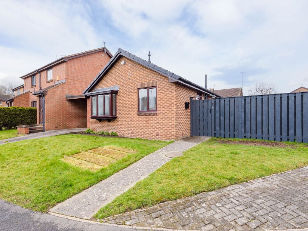 2 bed detached bungalow for sale in Royston Avenue, Owlthorpe S20, £