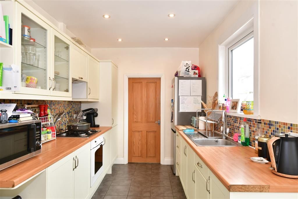 2 bed end terrace house for sale in Alma Road, Sheerness, Kent ME12