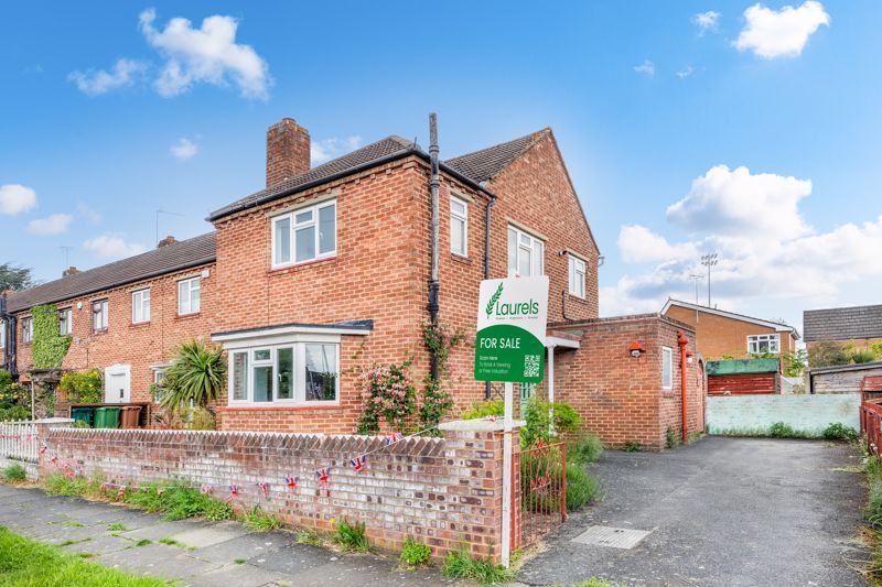 2 bed end terrace house for sale in Belgrave Road, Sunbury-On-Thames ...