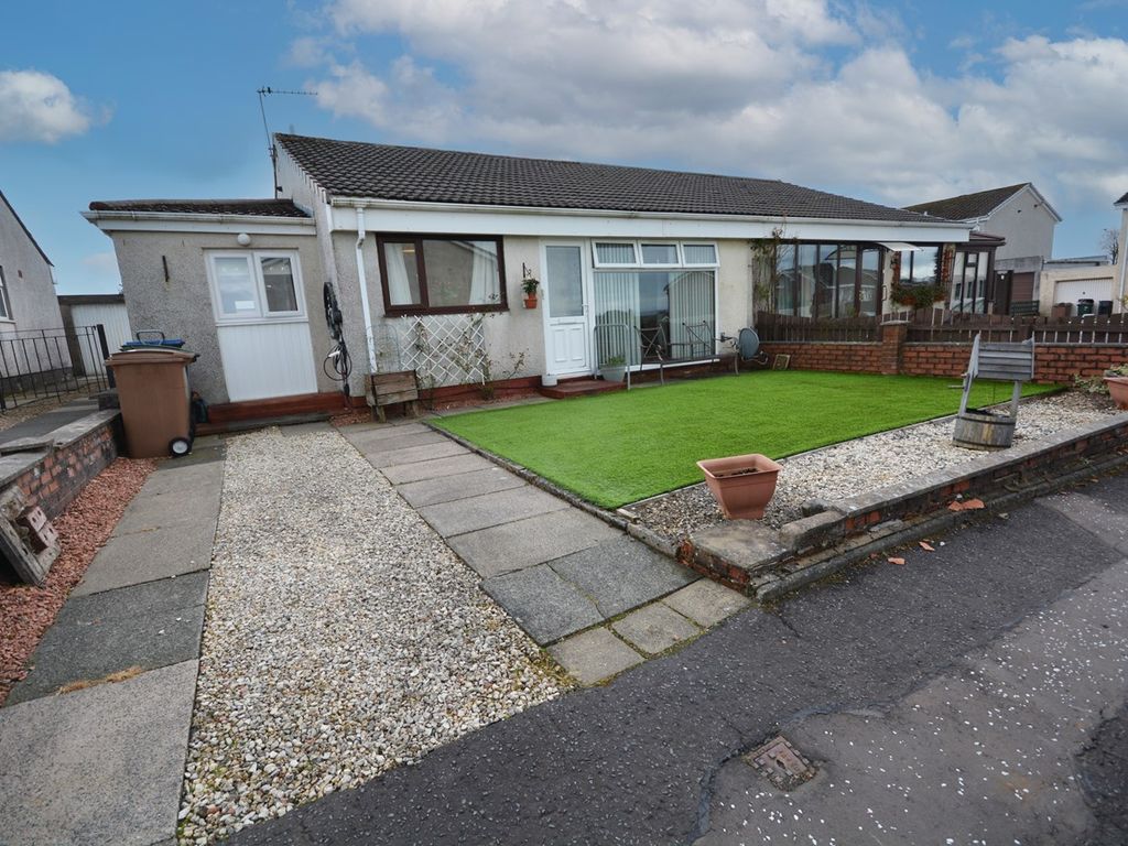 3 bed semidetached bungalow for sale in Nairn Close, Stewarton