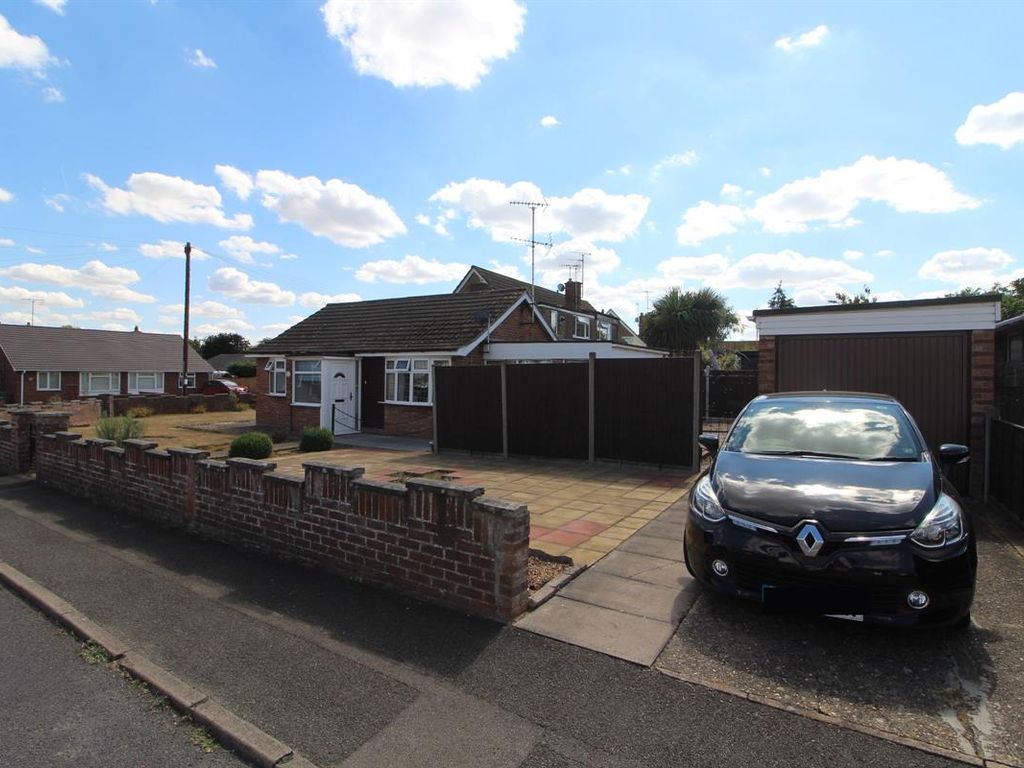 2 bed bungalow for sale in Worcester Close, Newport Pagnell MK16 Zoopla