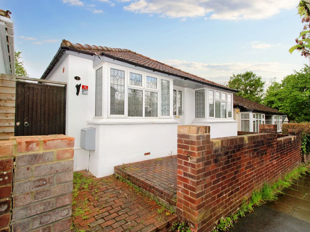 2 bed bungalow for sale in Walford Road, Uxbridge, Middlesex UB8 Zoopla