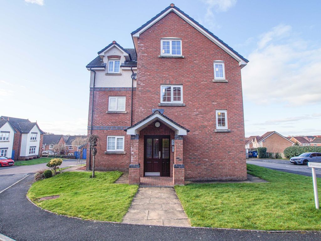 2 bed flat for sale in Pennine View Close, Carleton Grange, Carlisle