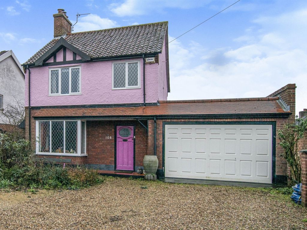 3 bed detached house for sale in Wroxham Road, Sprowston, Norwich NR7