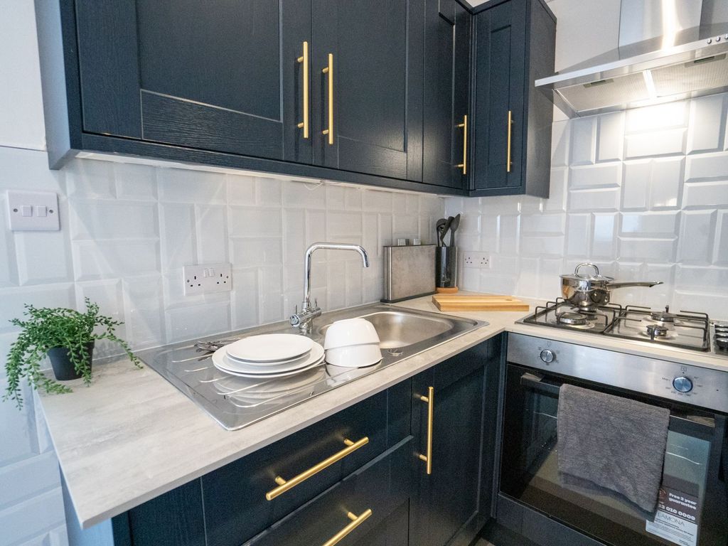 4 bed terraced house to rent in Lancaster Place, Leicester LE1 Zoopla