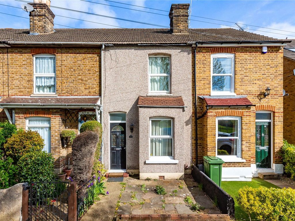 2 bed terraced house to rent in Marks Road, Romford, Essex RM7 Zoopla