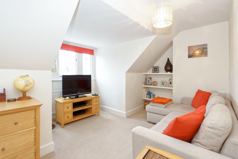 2 bed flat for sale in Ardbeg Road, Herne Hill SE24 Zoopla