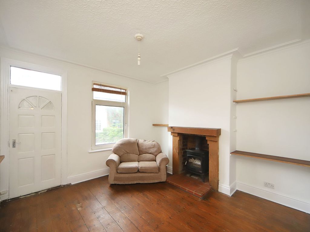 3 bed terraced house to rent in Upper Valley Road, Sheffield S8 Zoopla