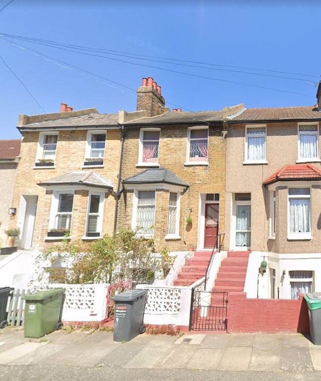 Waite-Davies Road, Lee SE12