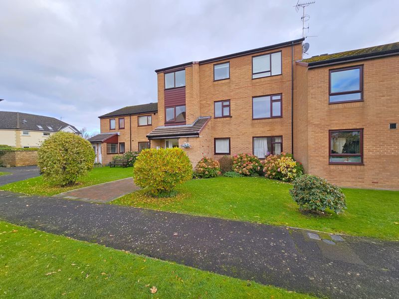 2 bed flat for sale in Mayfair Gardens, Ponteland, Newcastle Upon Tyne