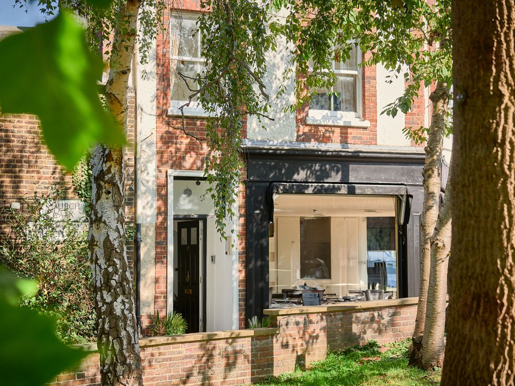 3 bed for sale in Paradise Road, Richmond TW9, £995,000 Zoopla
